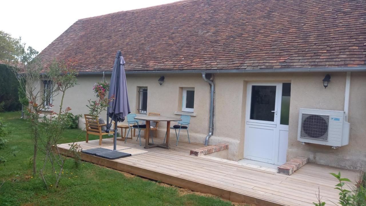 logement indépendant Tour-en-Sologne Exterior foto